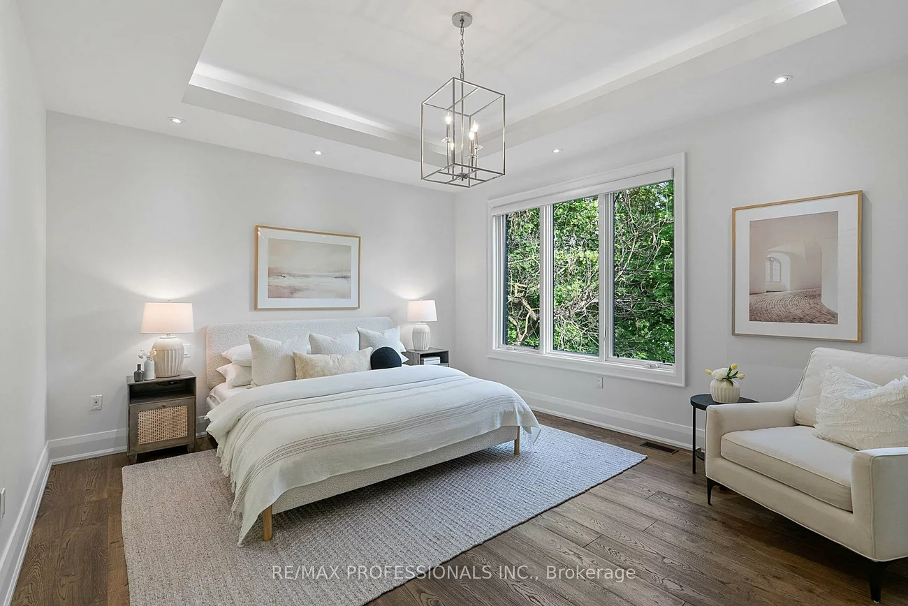 146, Thompson, Stonegate-Queensway, Toronto