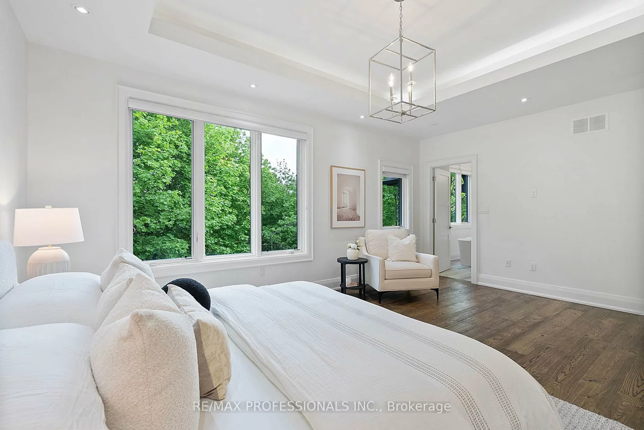 146, Thompson, Stonegate-Queensway, Toronto