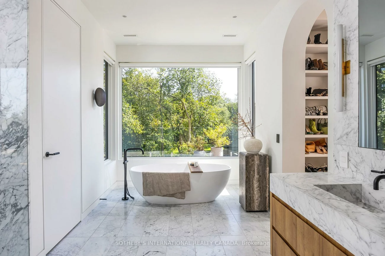 7, Appleby, Islington-City Centre West, Toronto