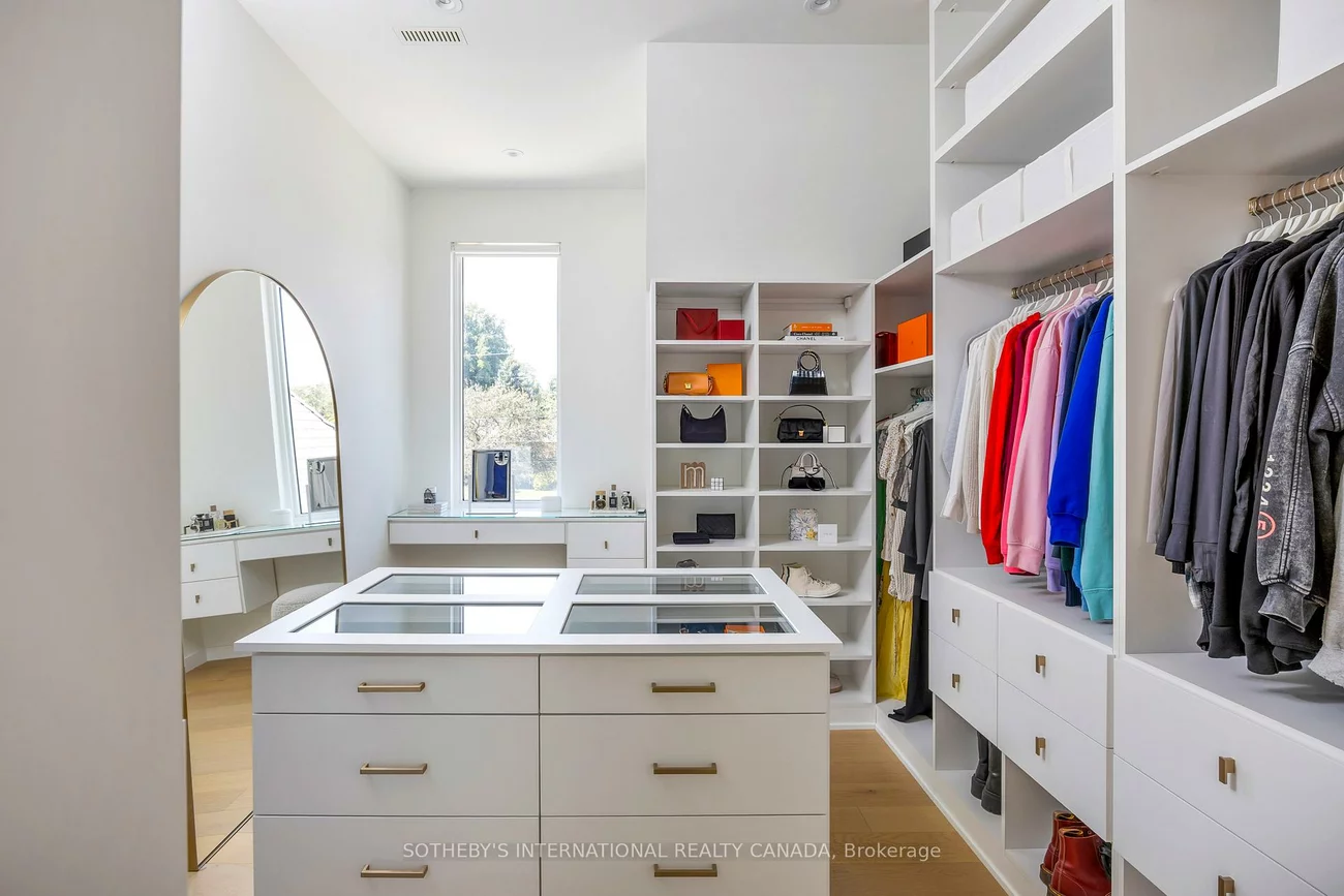 7, Appleby, Islington-City Centre West, Toronto