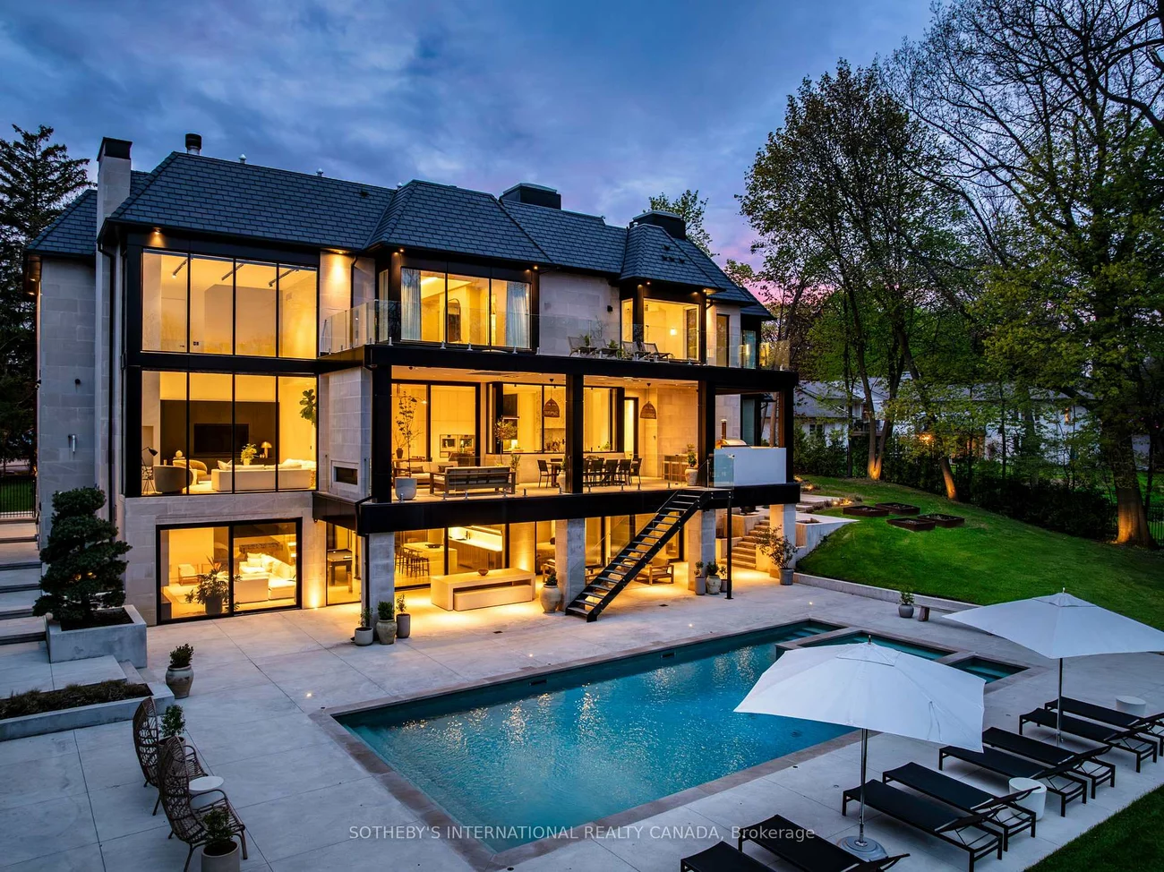 7, Appleby, Islington-City Centre West, Toronto