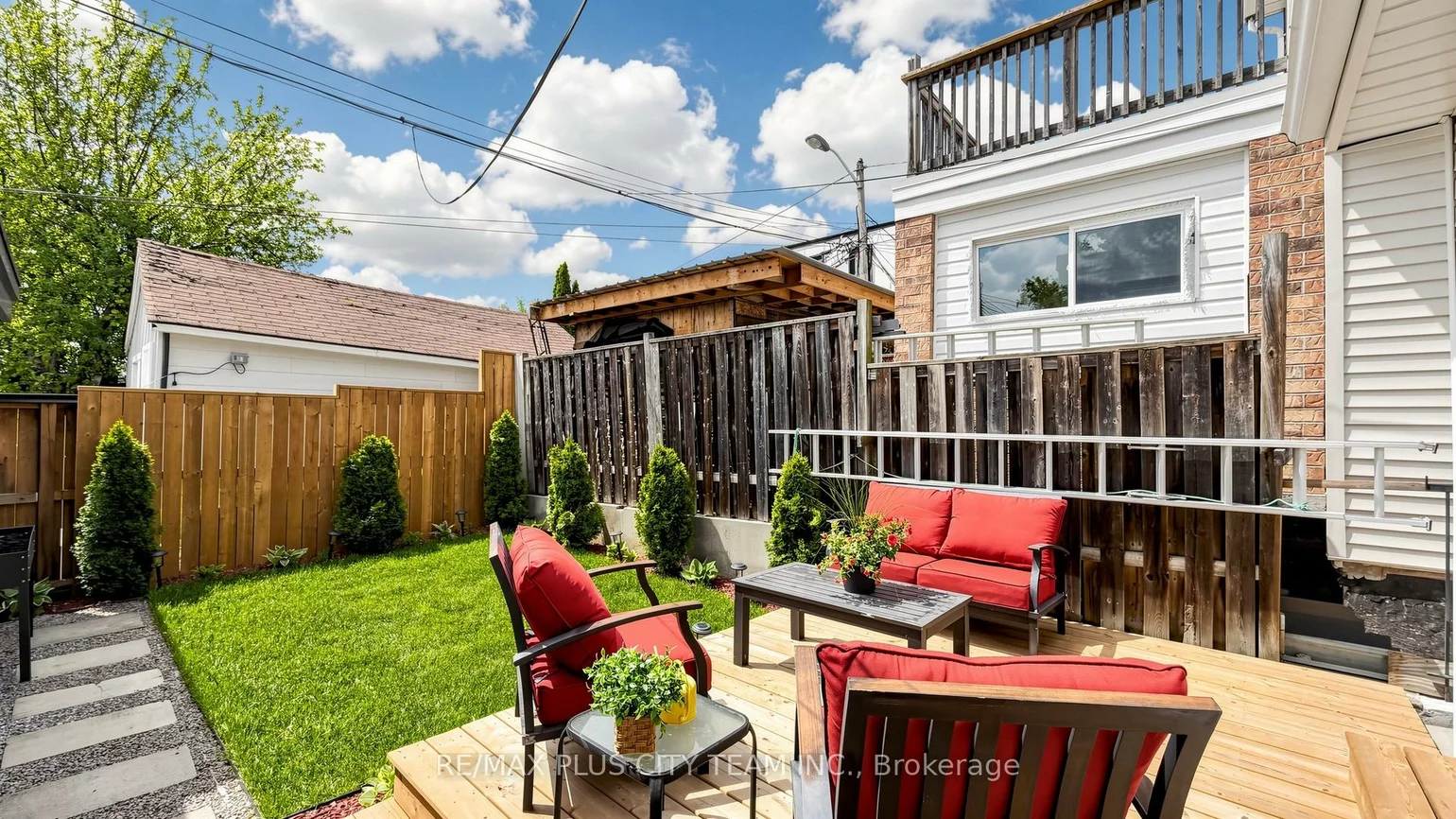 320, Boon, Caledonia-Fairbank, Toronto