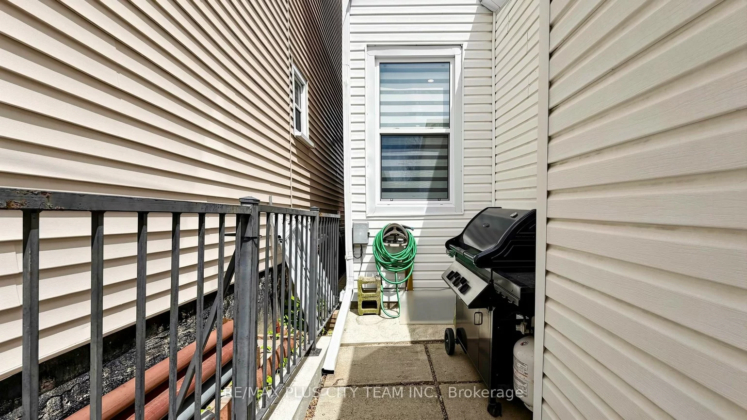 320, Boon, Caledonia-Fairbank, Toronto