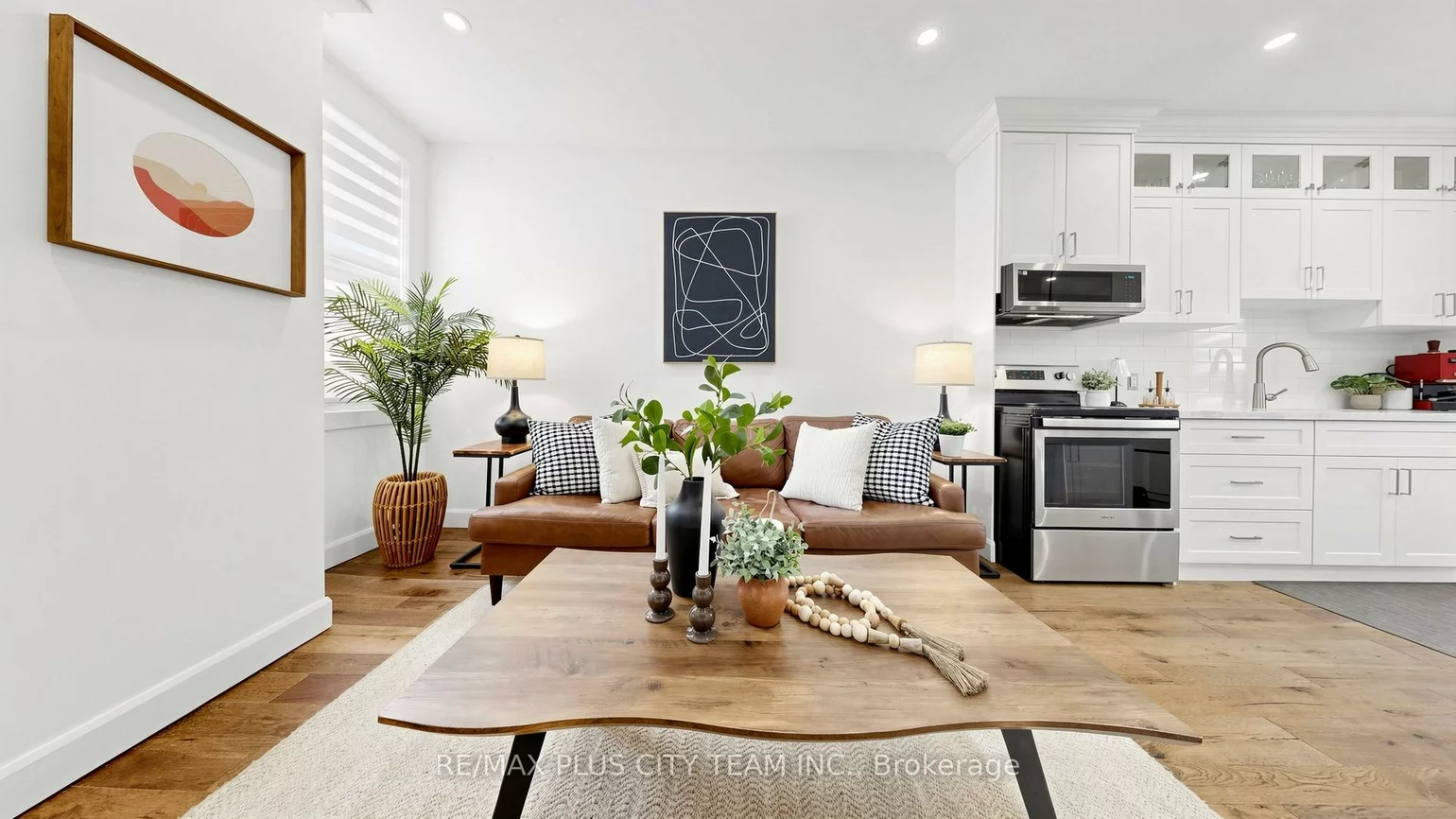 320, Boon, Caledonia-Fairbank, Toronto