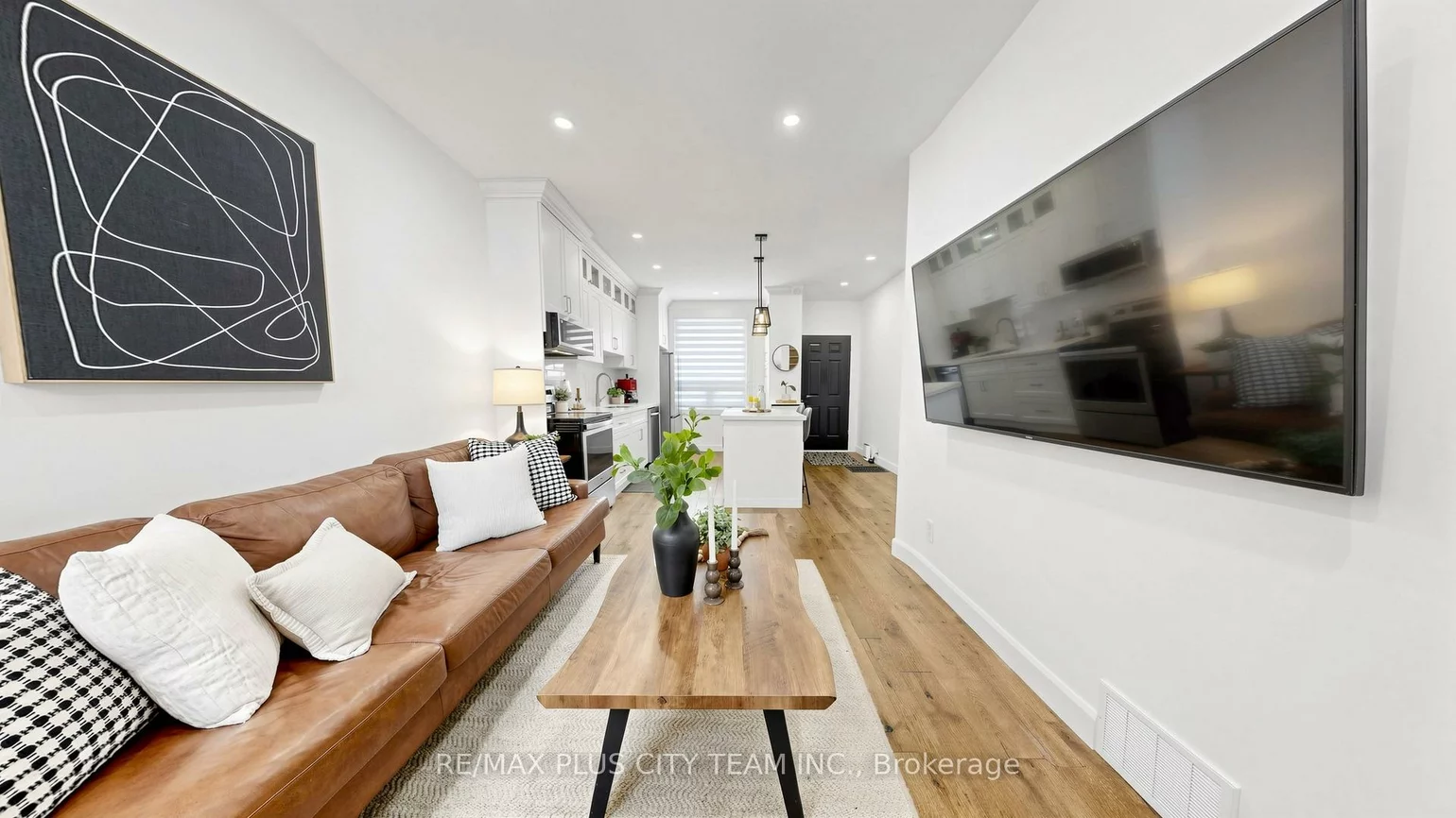 320, Boon, Caledonia-Fairbank, Toronto