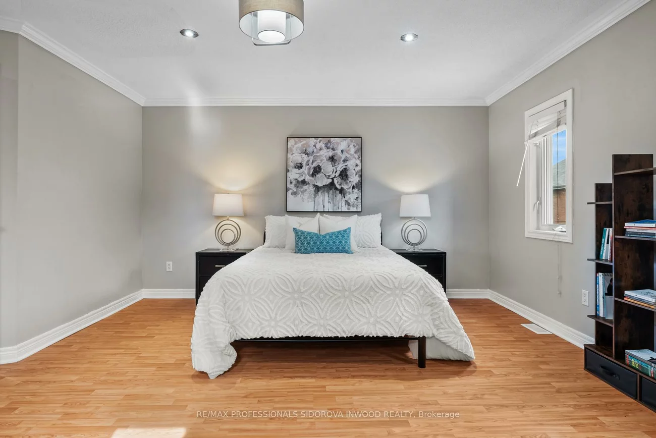 197, Lambton, Rockcliffe-Smythe, Toronto