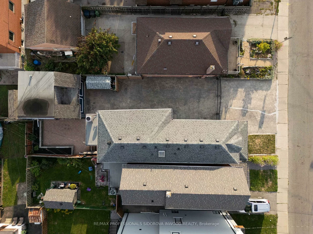 197, Lambton, Rockcliffe-Smythe, Toronto