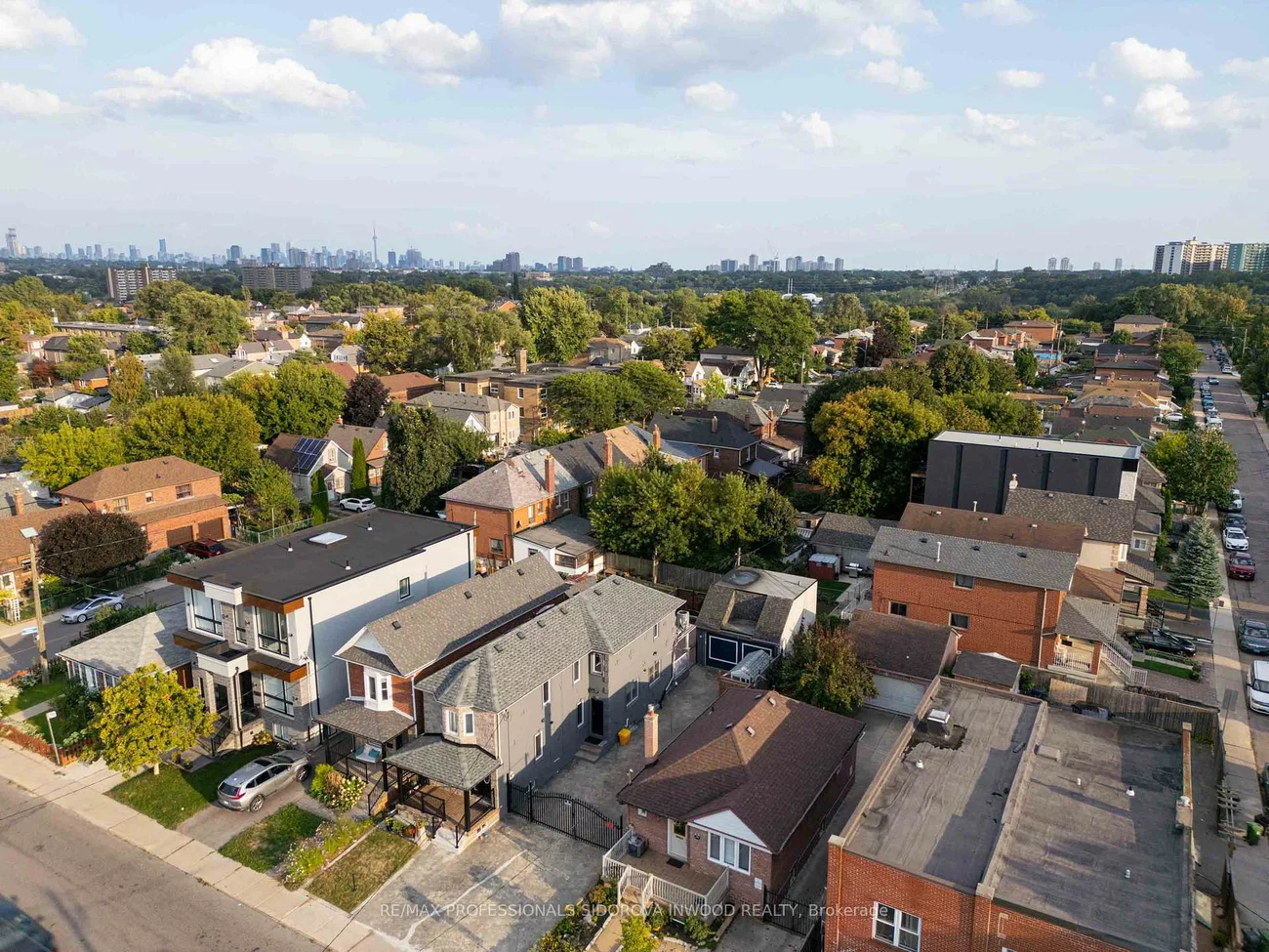 197, Lambton, Rockcliffe-Smythe, Toronto