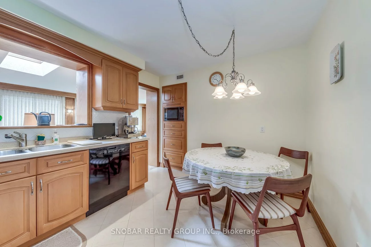 22, Norgrove, Willowridge-Martingrove-Richview, Toronto