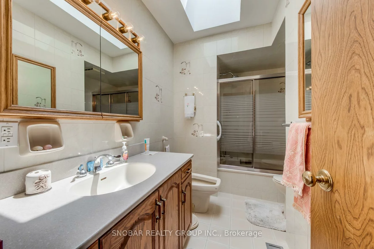 22, Norgrove, Willowridge-Martingrove-Richview, Toronto