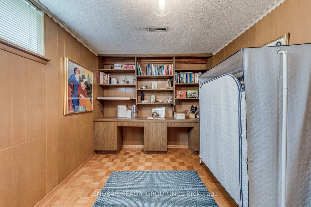 22, Norgrove, Willowridge-Martingrove-Richview, Toronto