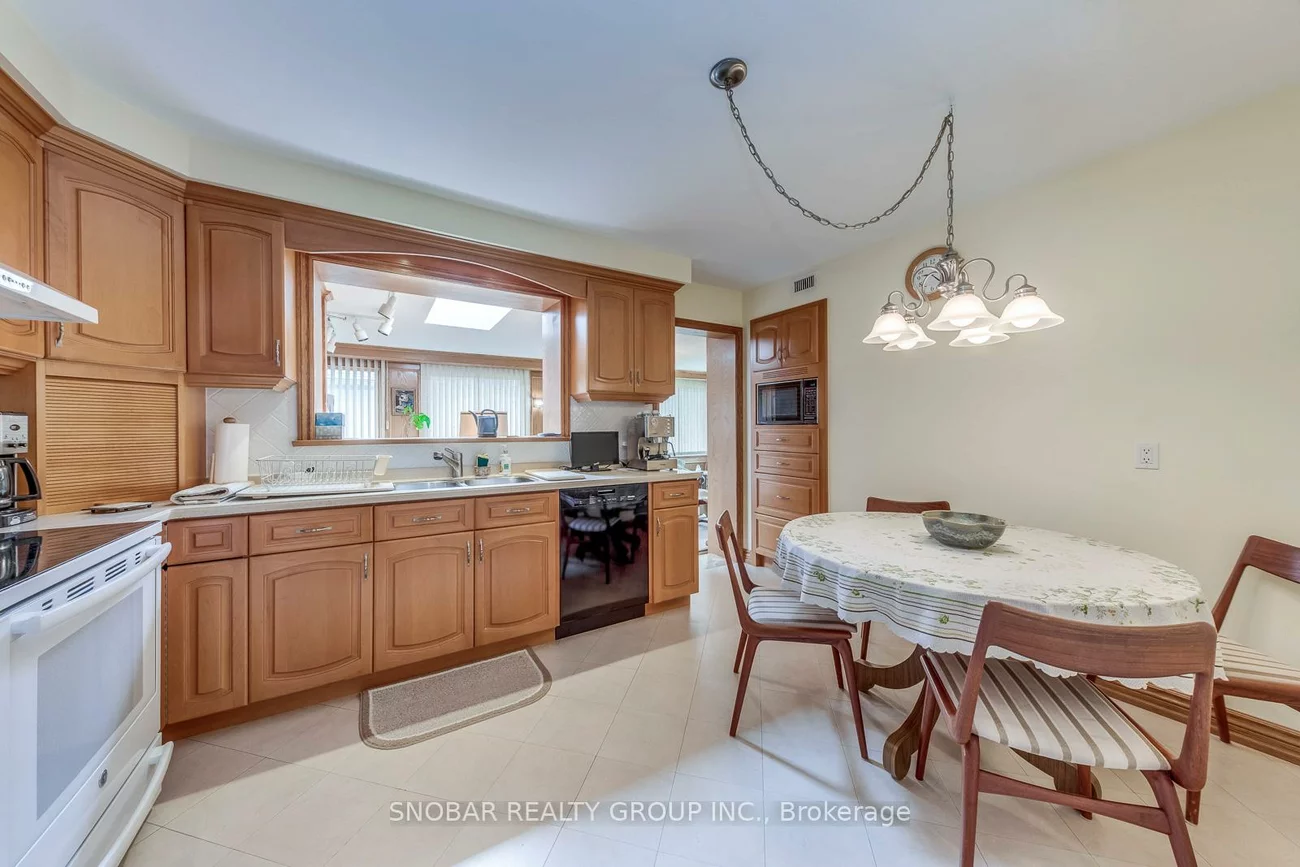 22, Norgrove, Willowridge-Martingrove-Richview, Toronto