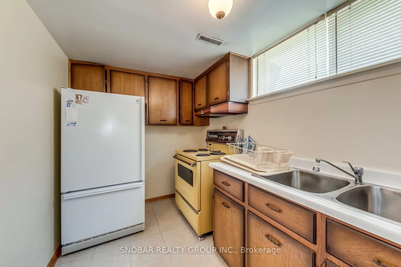 22, Norgrove, Willowridge-Martingrove-Richview, Toronto