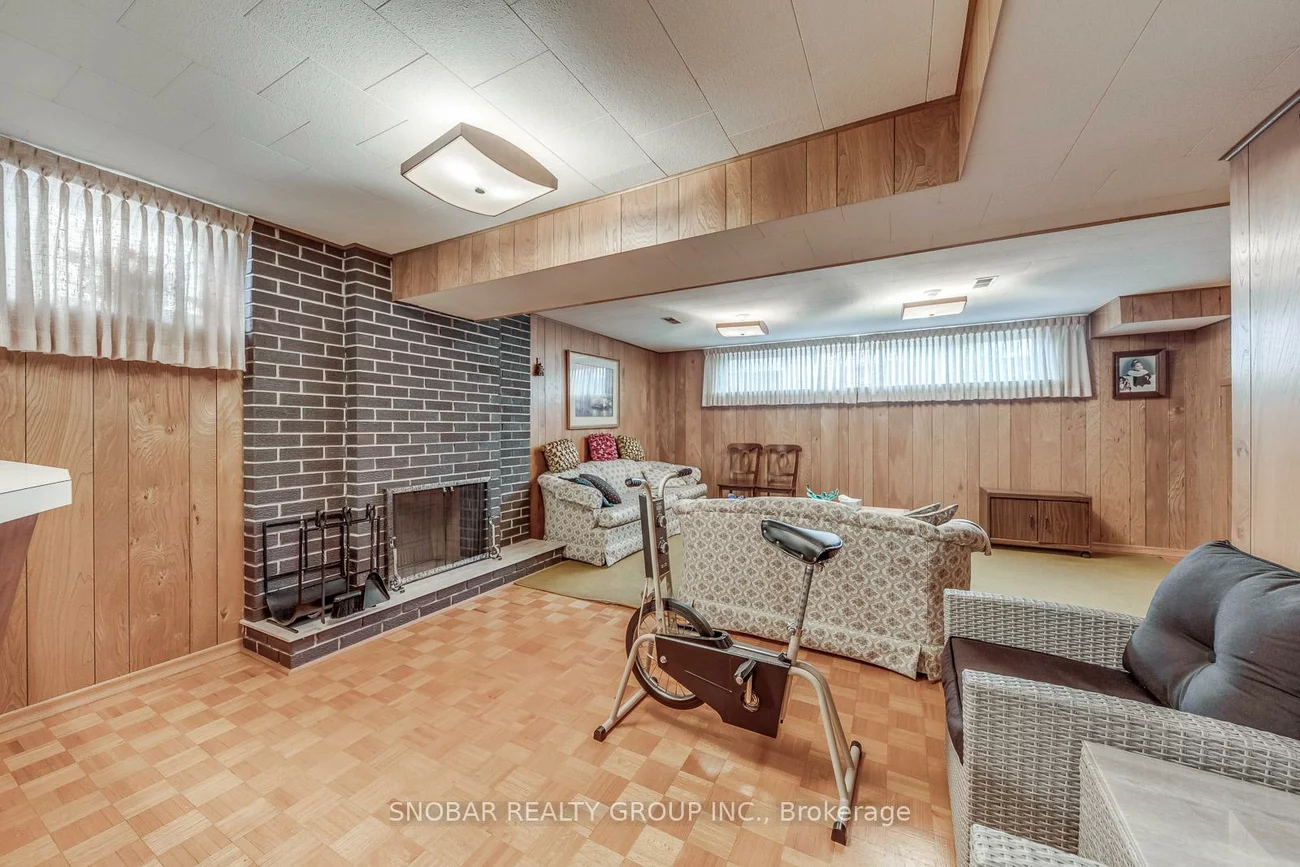 22, Norgrove, Willowridge-Martingrove-Richview, Toronto