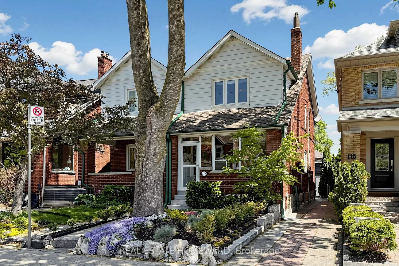 117, Evans, Runnymede-Bloor West Village, Toronto
