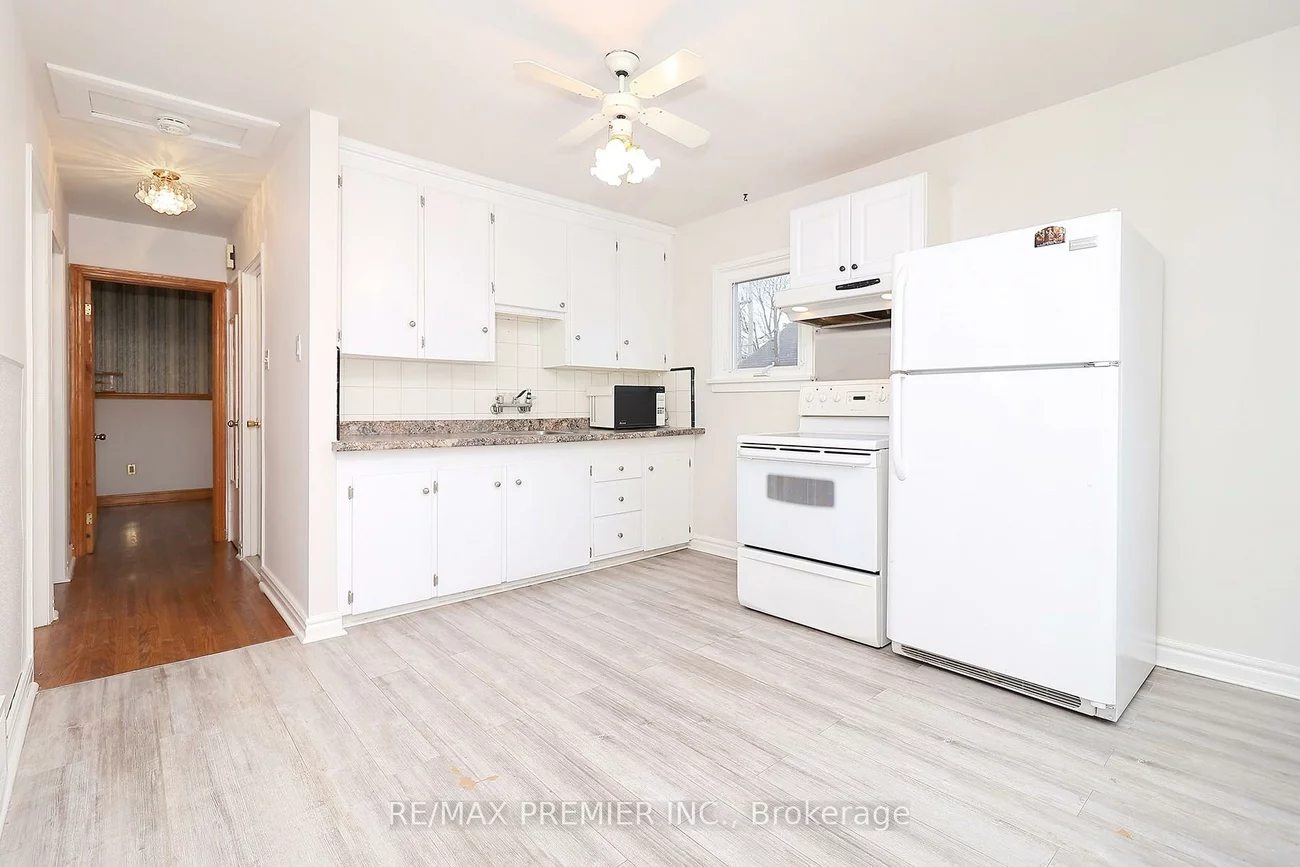 15, Boniface, Elms-Old Rexdale, Toronto