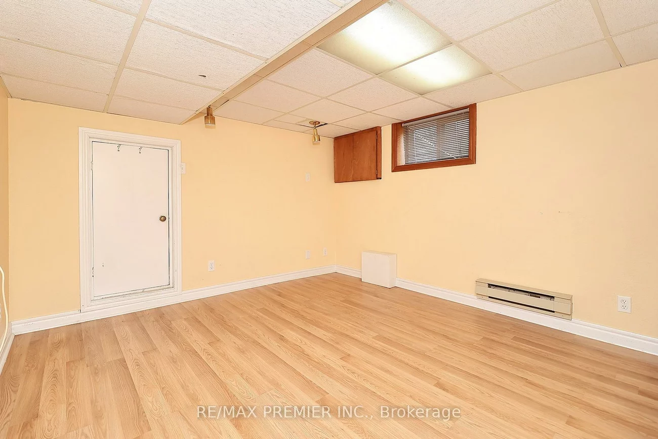15, Boniface, Elms-Old Rexdale, Toronto
