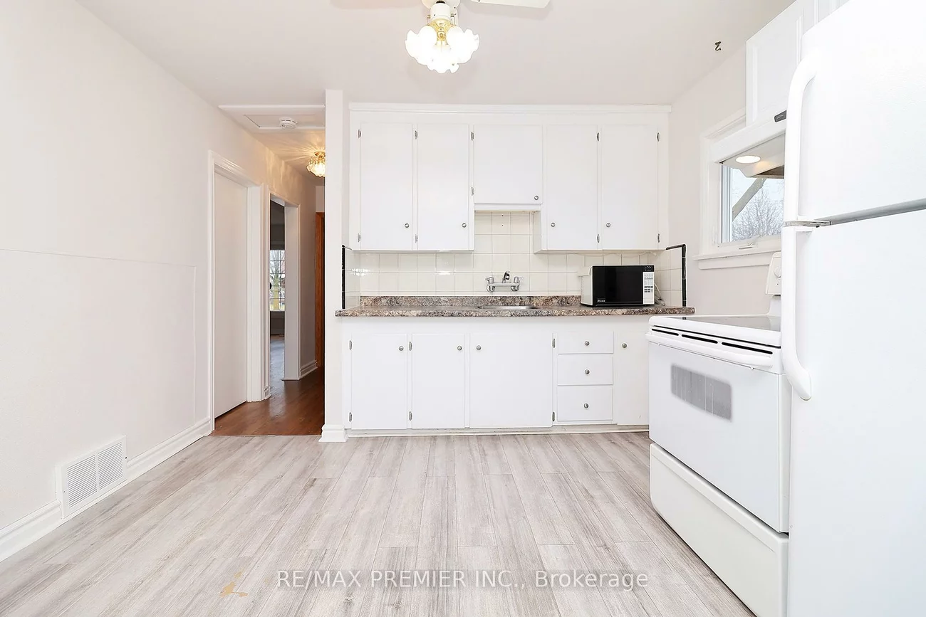 15, Boniface, Elms-Old Rexdale, Toronto