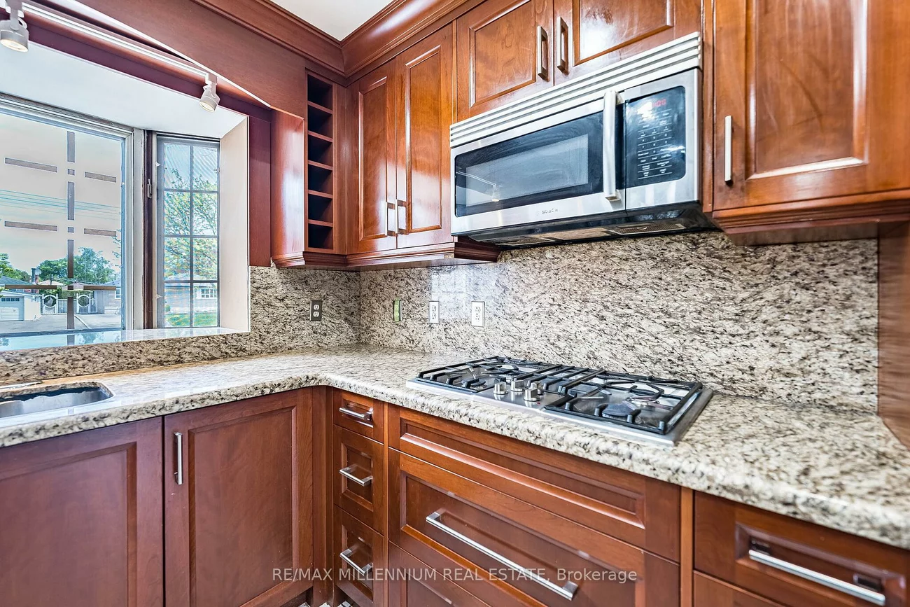 271, Thistle Down, Thistletown-Beaumonde Heights, Toronto