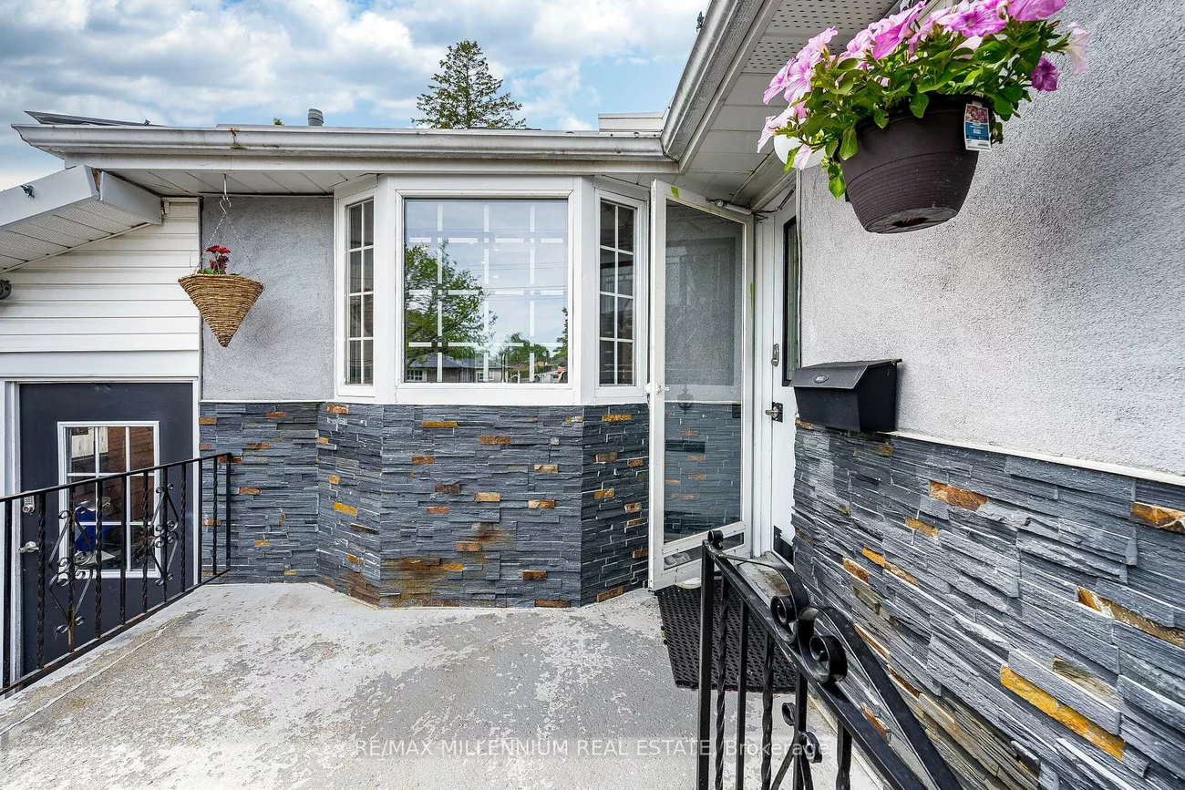 271, Thistle Down, Thistletown-Beaumonde Heights, Toronto