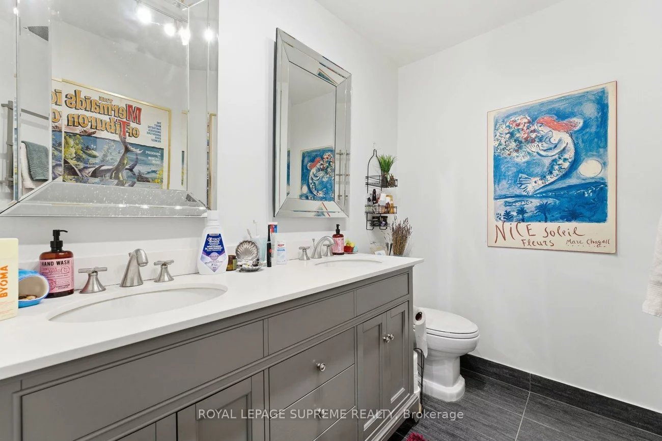 20, Maynard, South Parkdale, Toronto