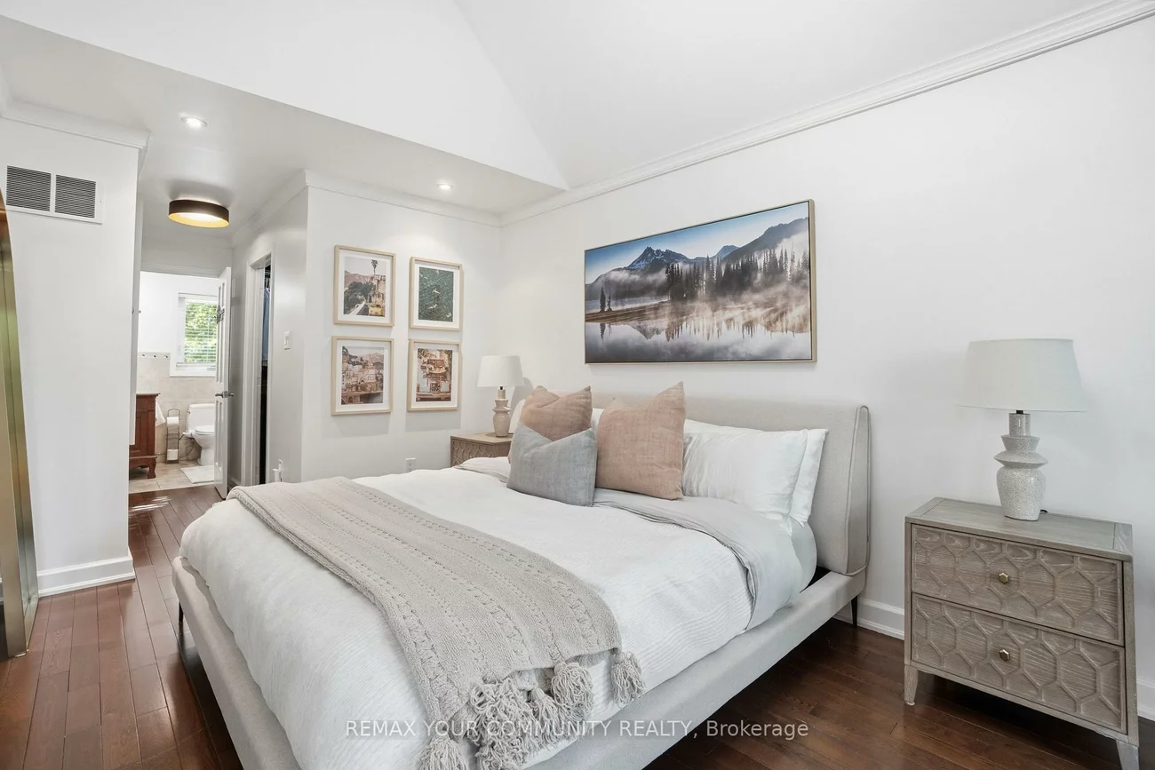 1445, Islington, Edenbridge-Humber Valley, Toronto