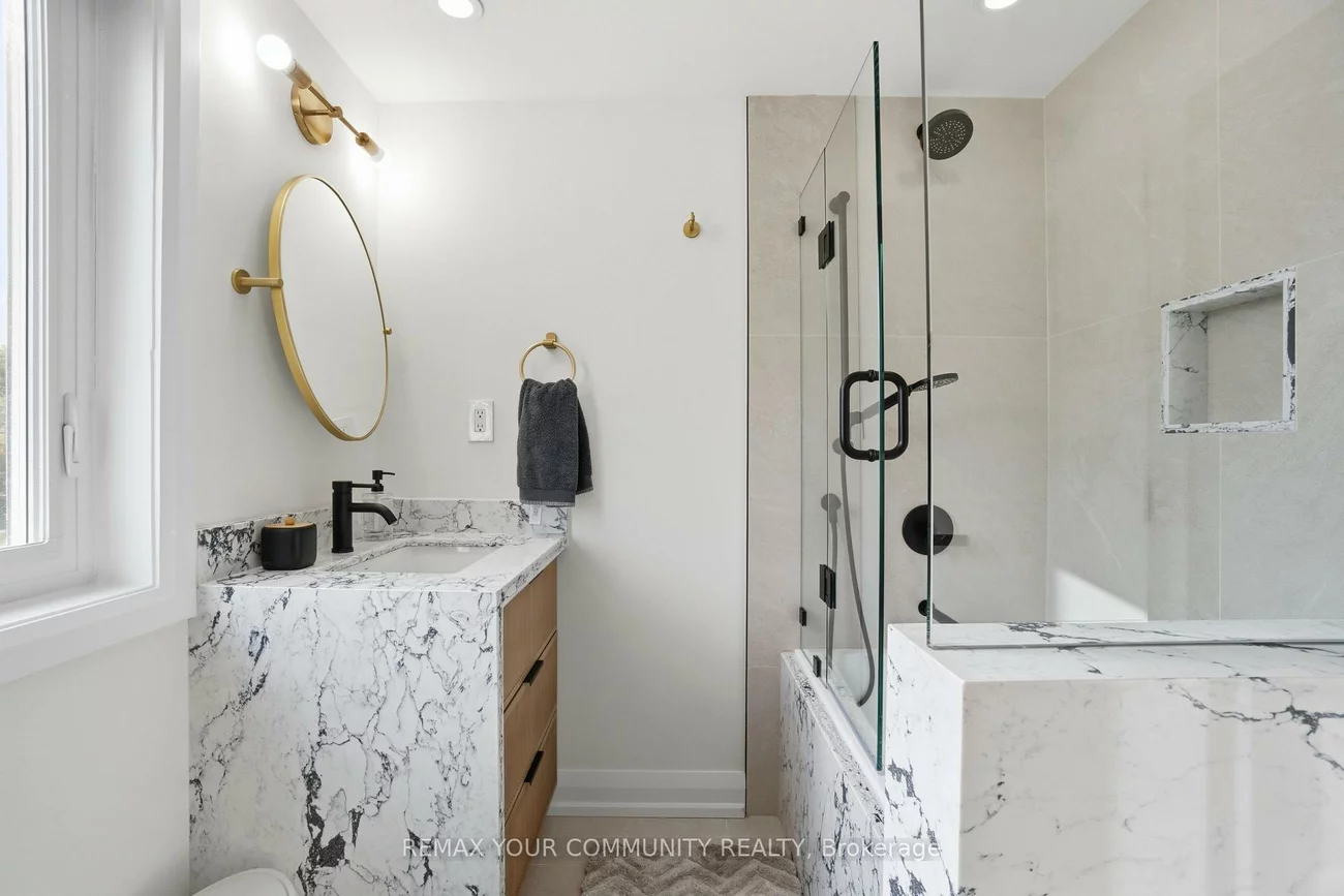 1445, Islington, Edenbridge-Humber Valley, Toronto