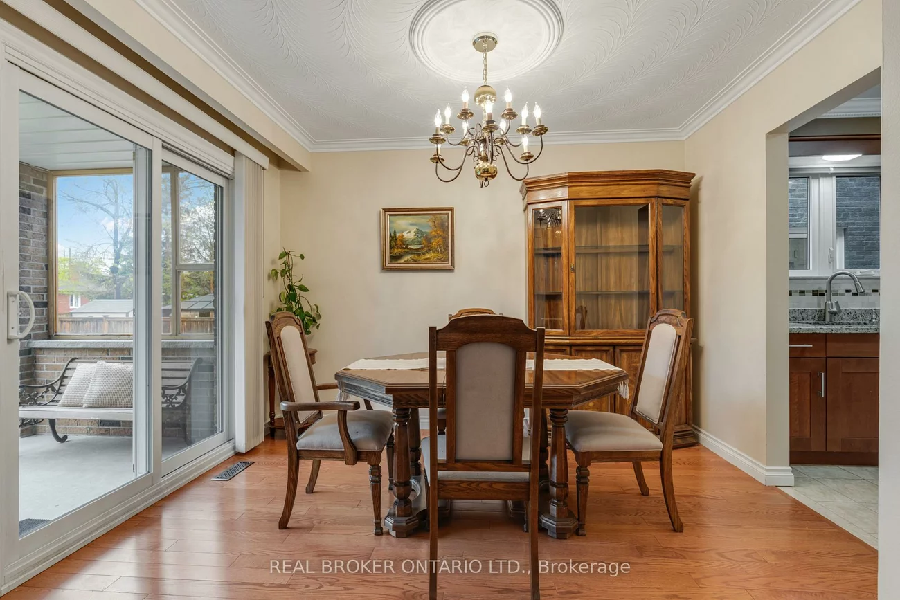 56A, Treeview, Alderwood, Toronto