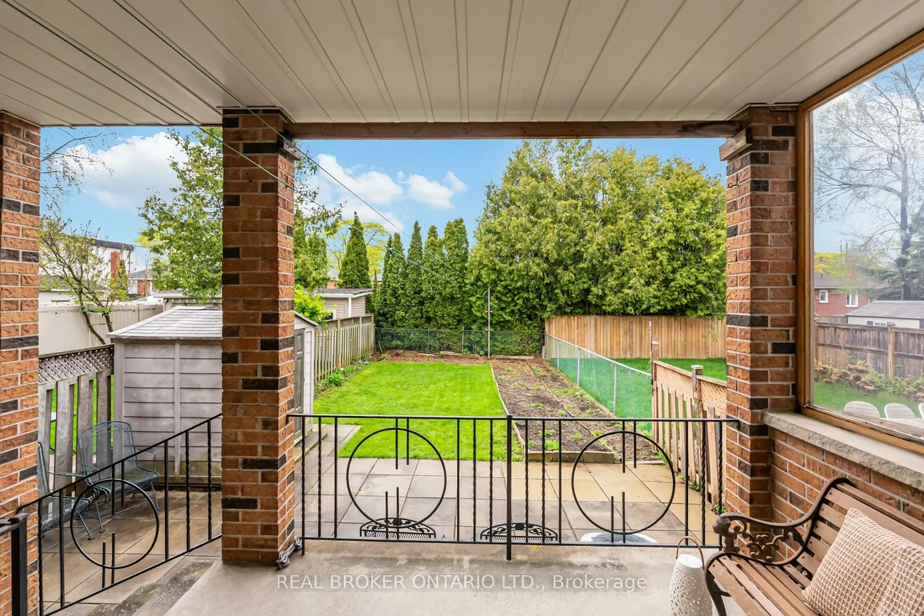 56A, Treeview, Alderwood, Toronto