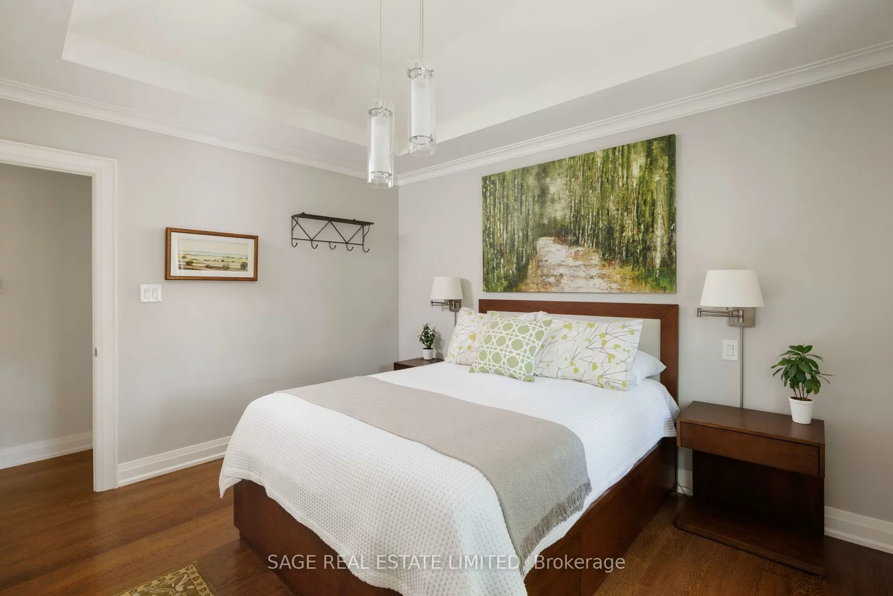 102, Humbervale, Stonegate-Queensway, Toronto