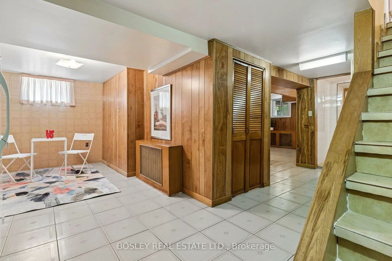 96, Macdonald, Weston, Toronto