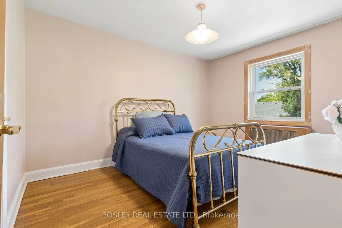 96, Macdonald, Weston, Toronto