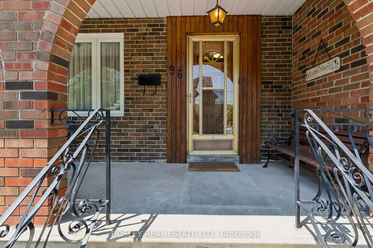 96, Macdonald, Weston, Toronto