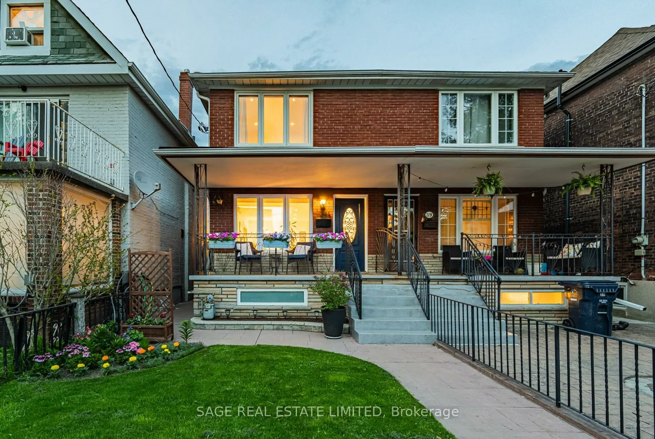 39A, Uxbridge, Weston-Pellam Park, Toronto