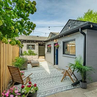 39A, Uxbridge, Weston-Pellam Park, Toronto