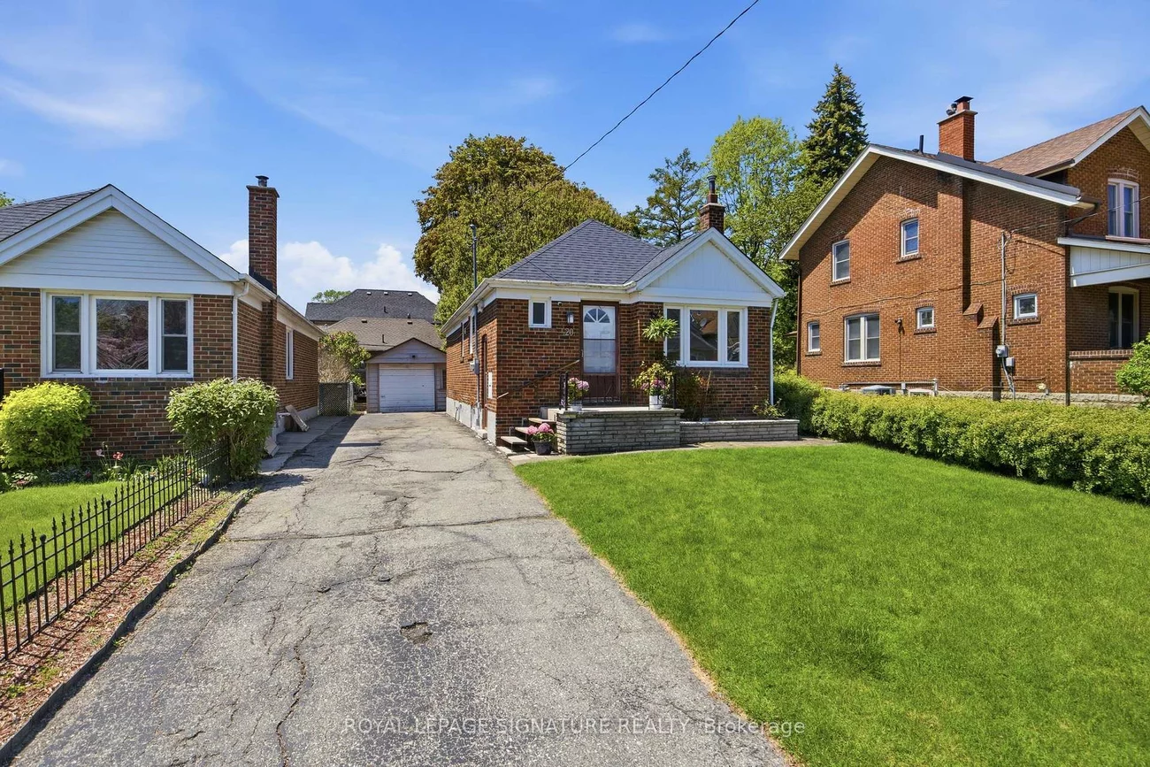 20, Aldgate, Stonegate-Queensway, Toronto