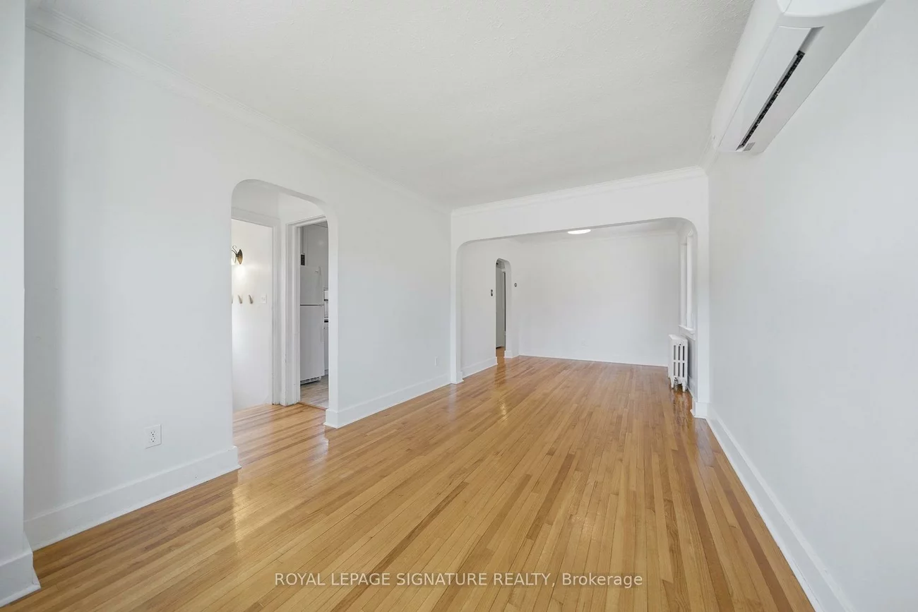 20, Aldgate, Stonegate-Queensway, Toronto