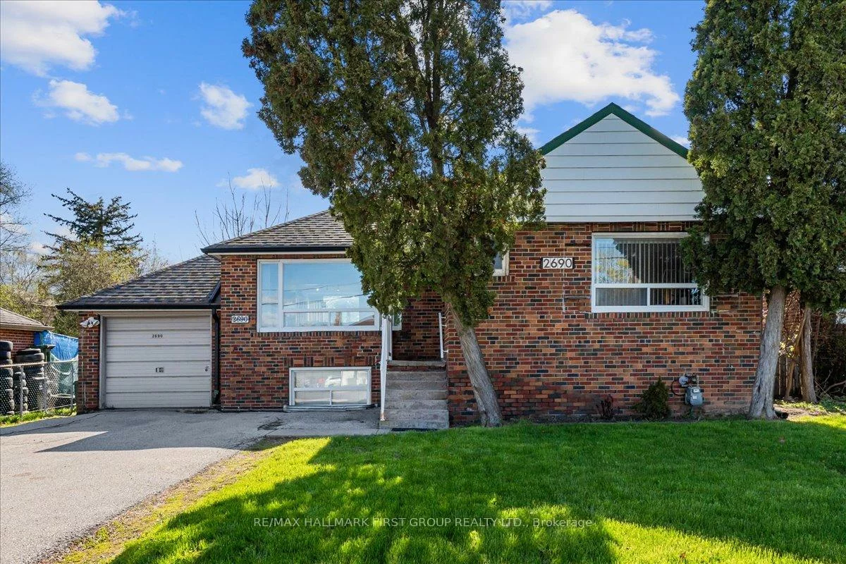 2690, Islington, Thistletown-Beaumonde Heights, Toronto