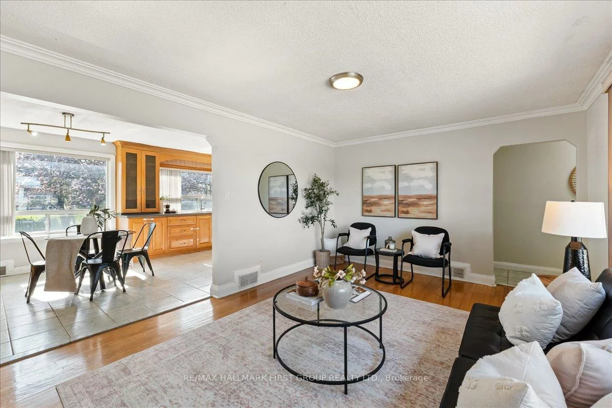 2690, Islington, Thistletown-Beaumonde Heights, Toronto
