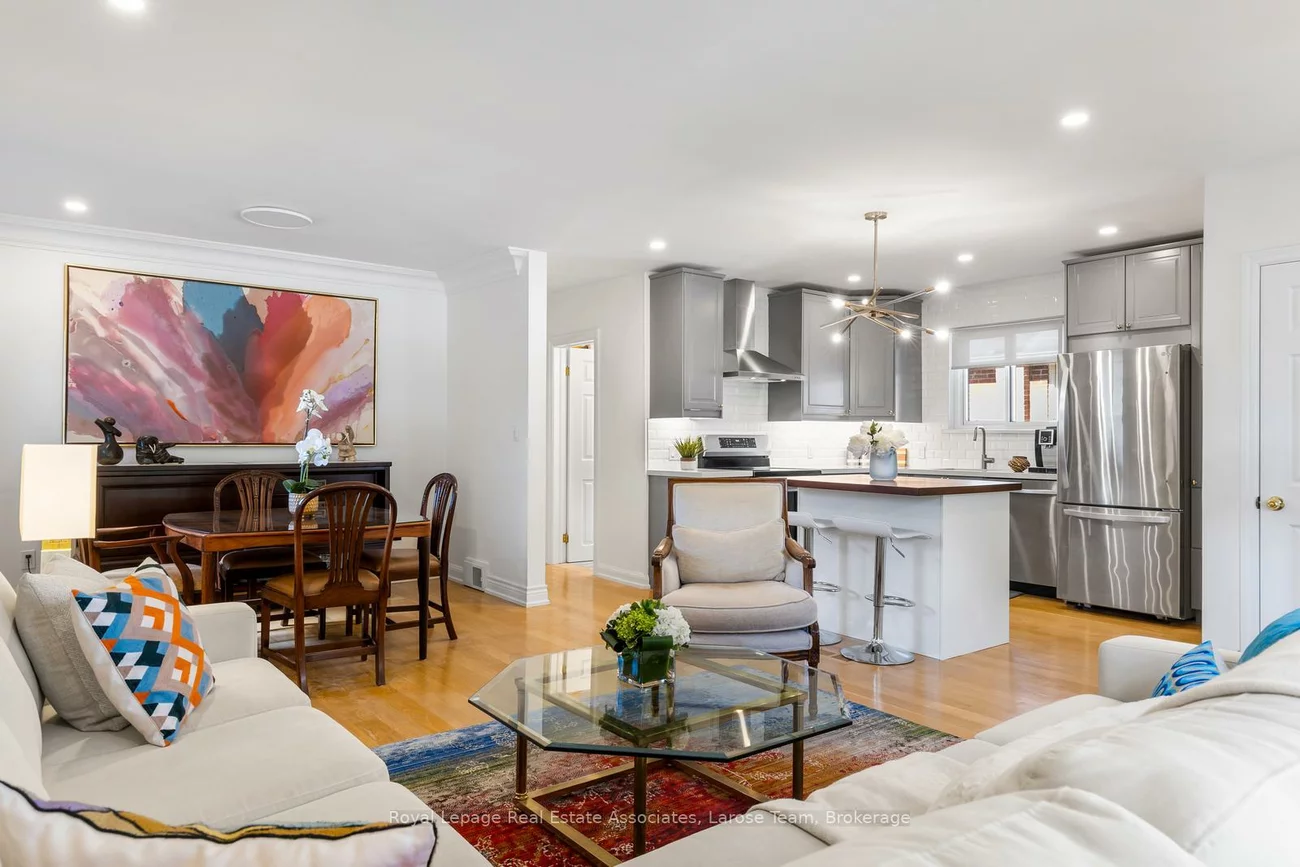 10, Iris, Long Branch, Toronto