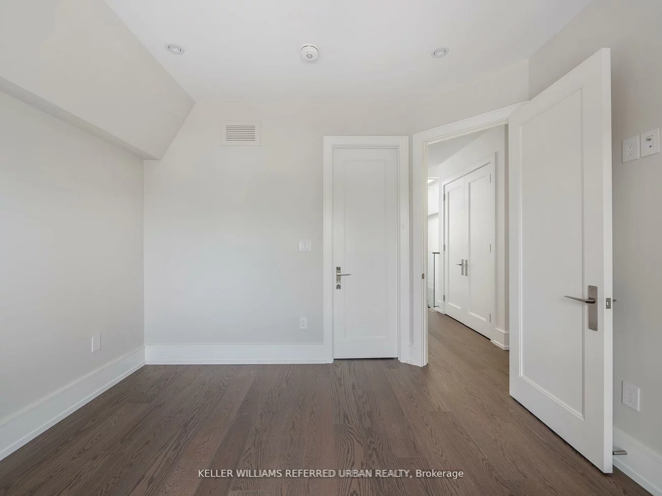 327, Melrose, Mimico, Toronto