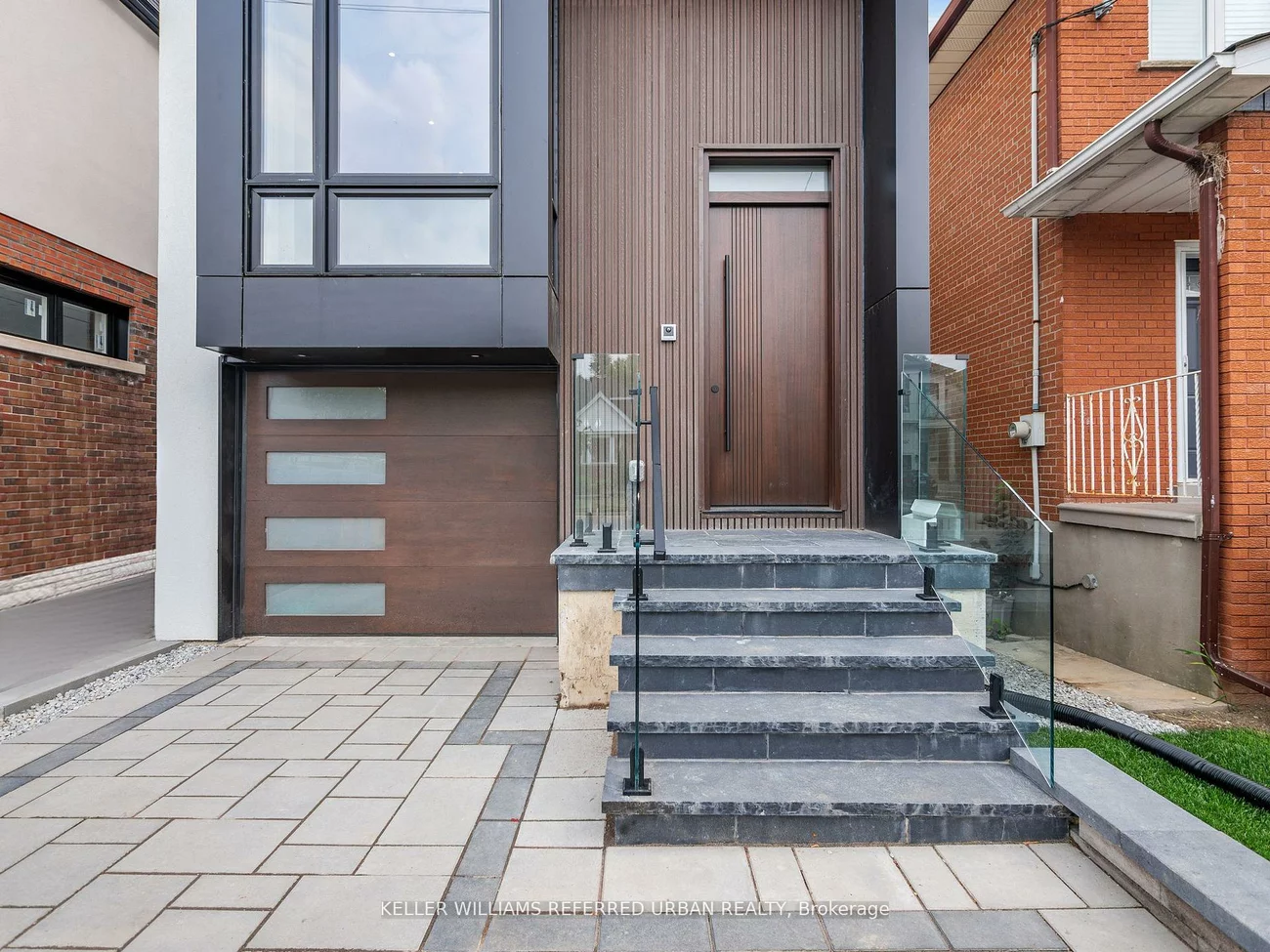 327, Melrose, Mimico, Toronto