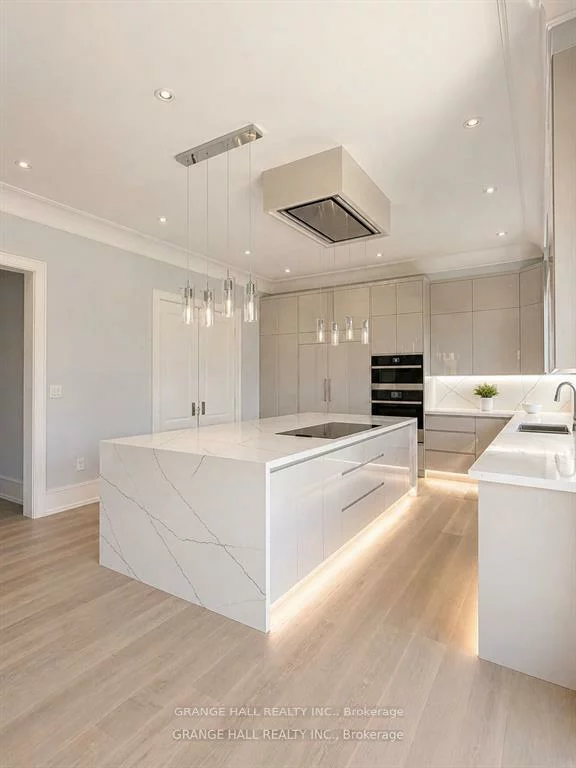 16, Barker, Thistletown-Beaumonde Heights, Toronto
