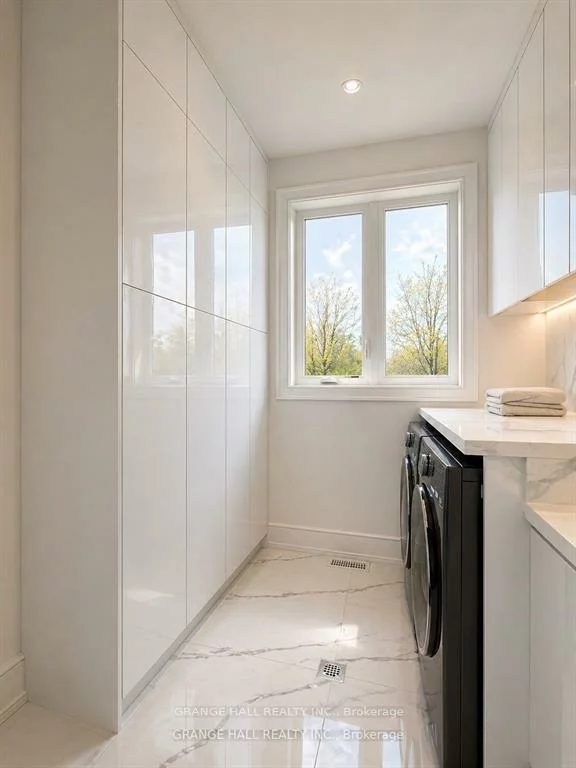16, Barker, Thistletown-Beaumonde Heights, Toronto