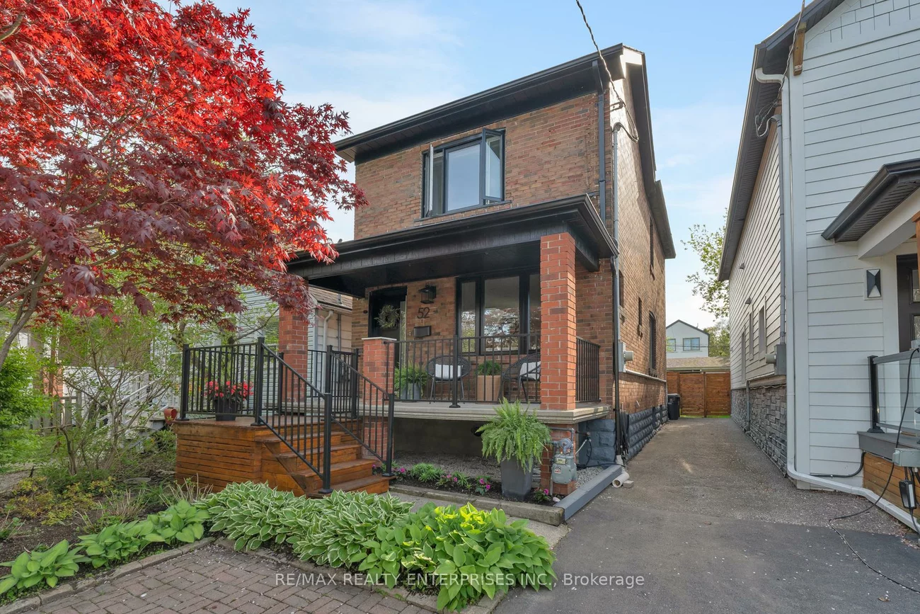52, Fifth, New Toronto, Toronto