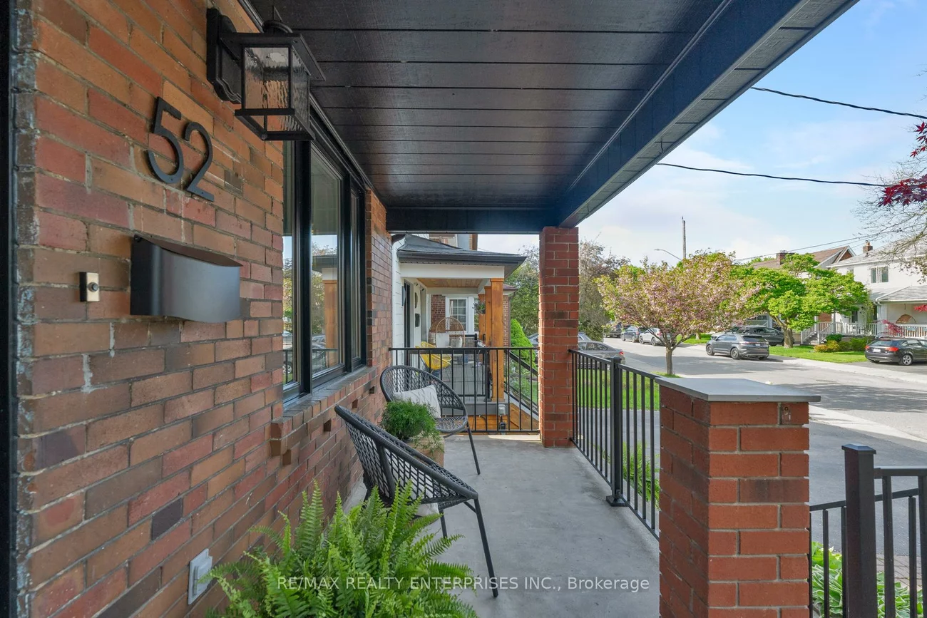 52, Fifth, New Toronto, Toronto