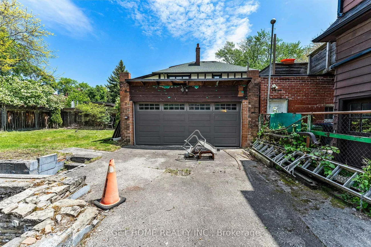 291, Indian, High Park-Swansea, Toronto