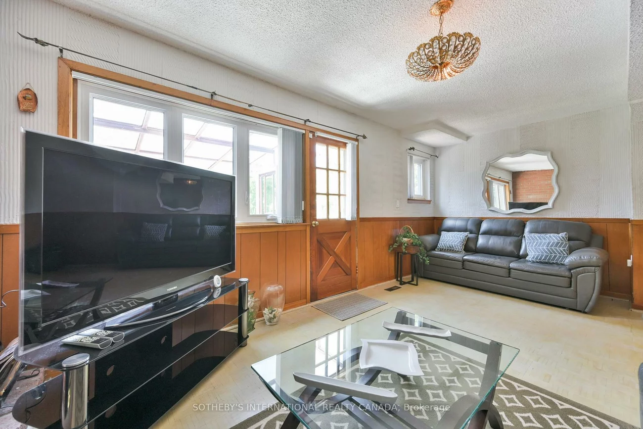 283, Derrydown, York University Heights, Toronto