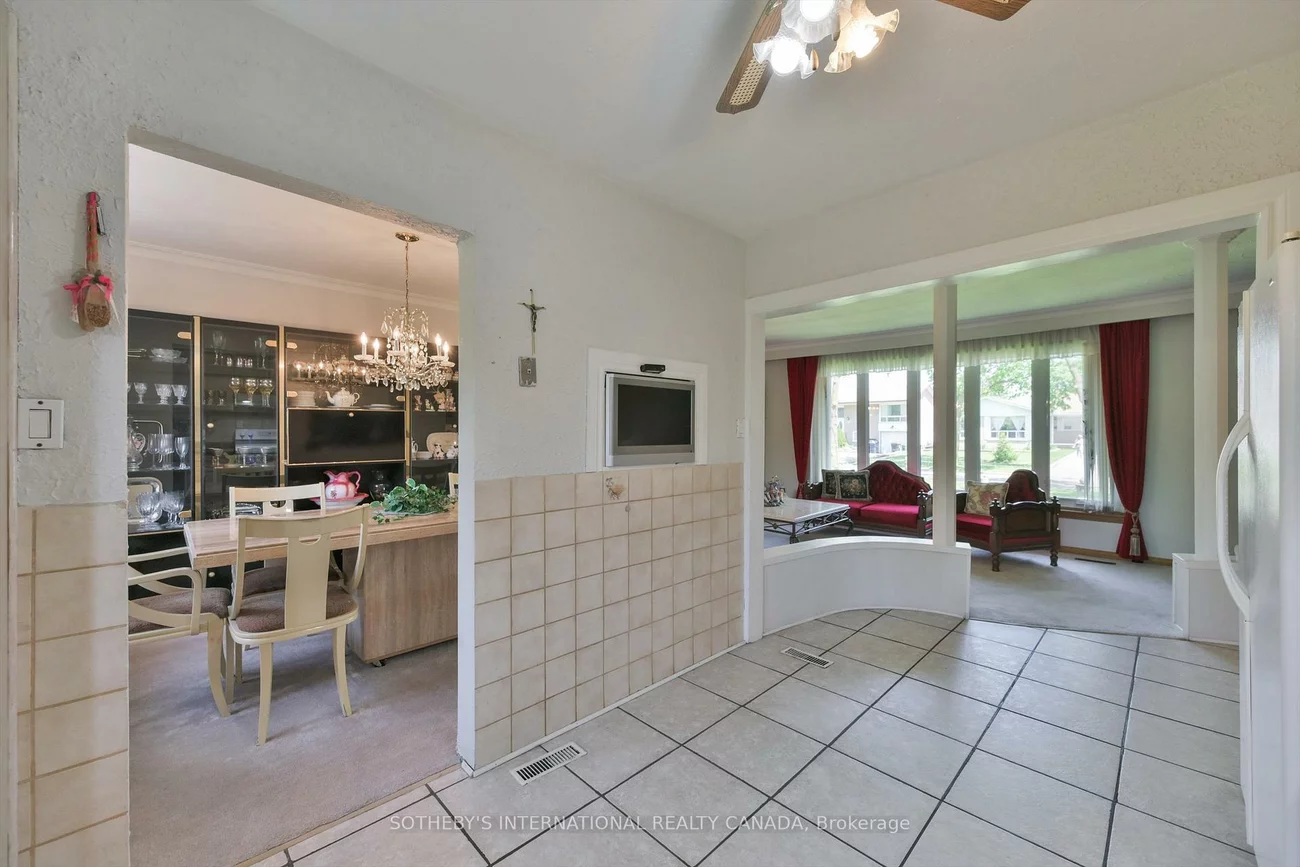 283, Derrydown, York University Heights, Toronto
