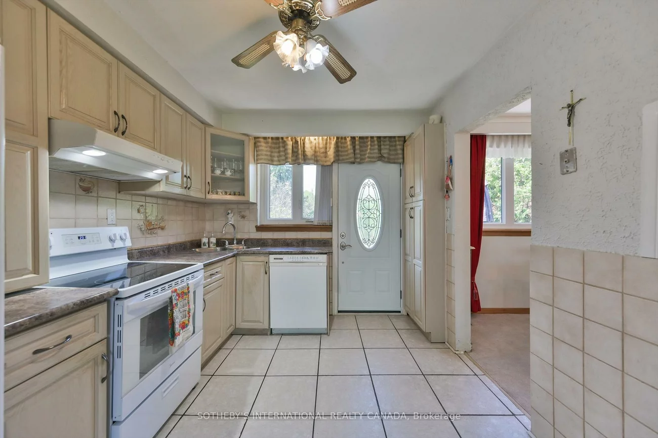 283, Derrydown, York University Heights, Toronto